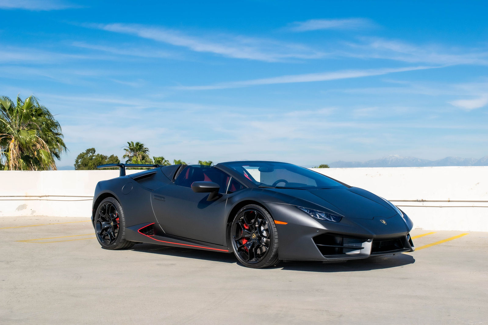 2017 Lamborghini Huracan Spyder (Black) photo 3