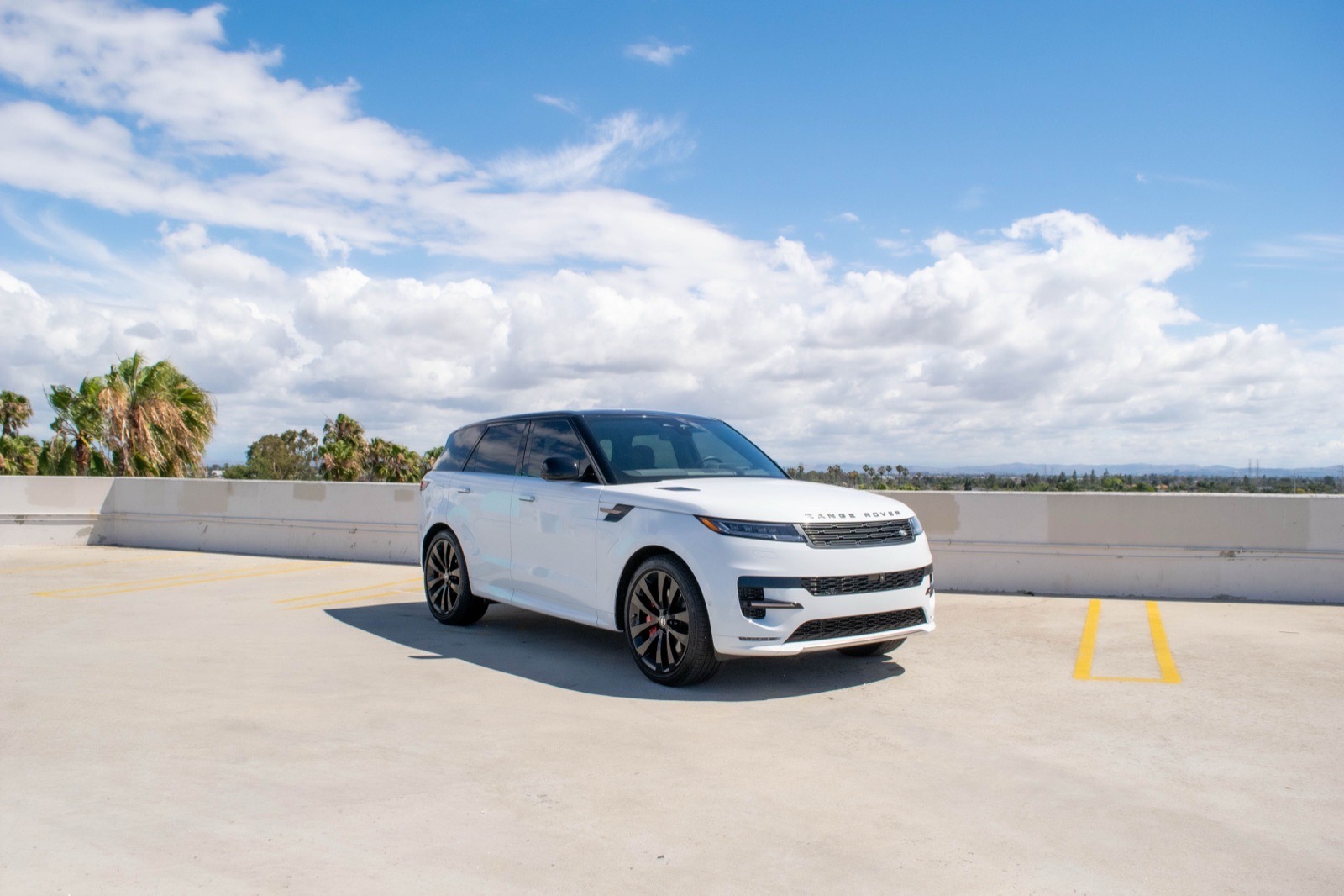 2025 Land Rover Range Rover Sport (White)