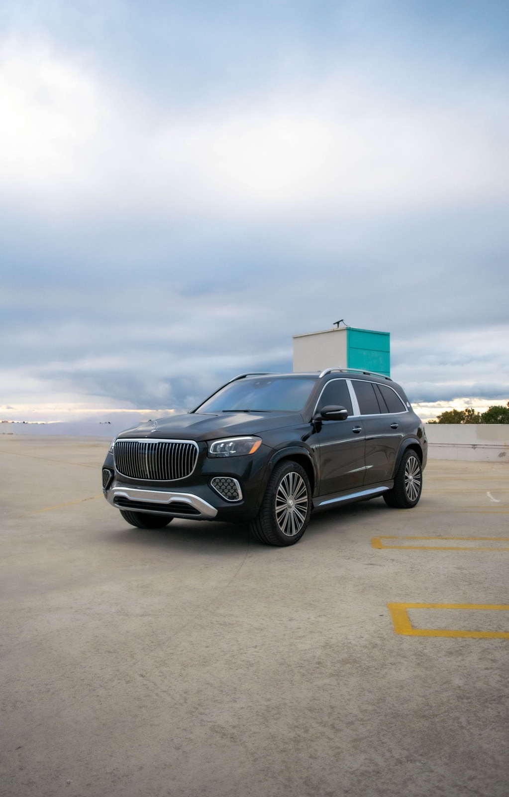 Black Mercedes-Benz GLS 600 for rent in Orange County (view 5)