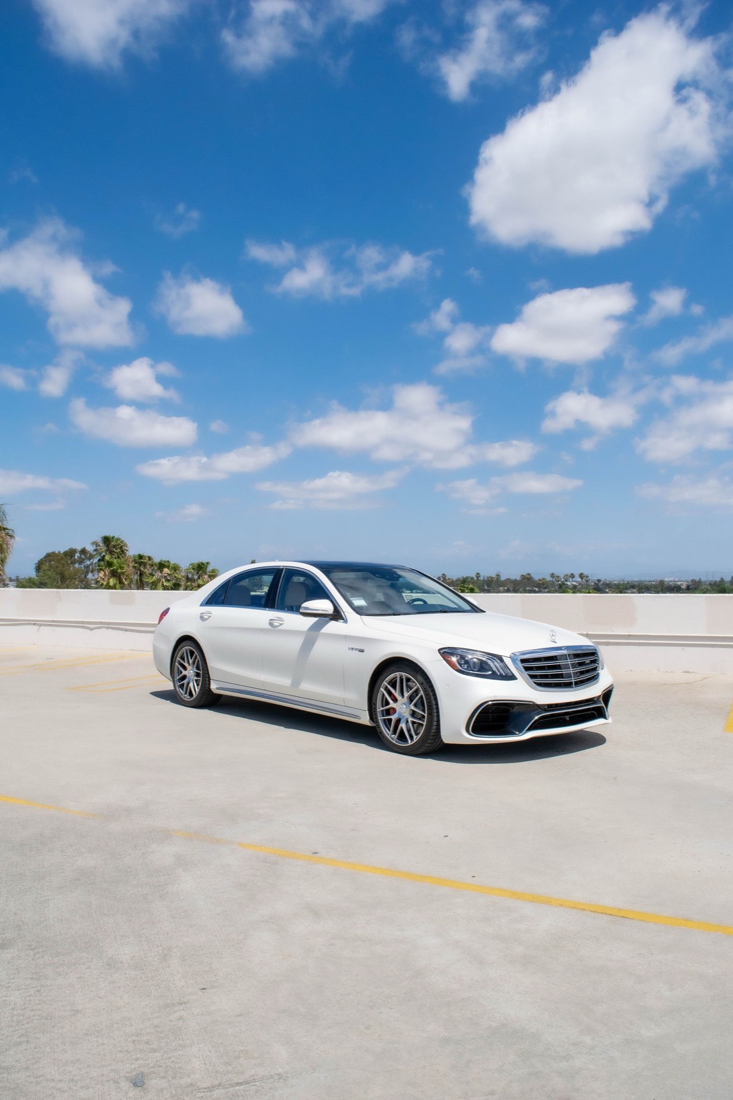 2019 Mercedes-Benz S-Class AMG S63 photo 3