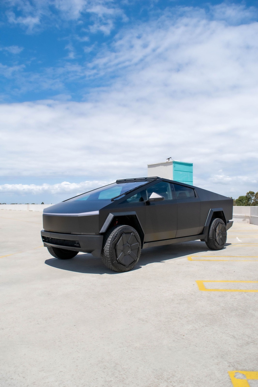 Black Tesla Cybertruck for rent in Orange County (view 5)